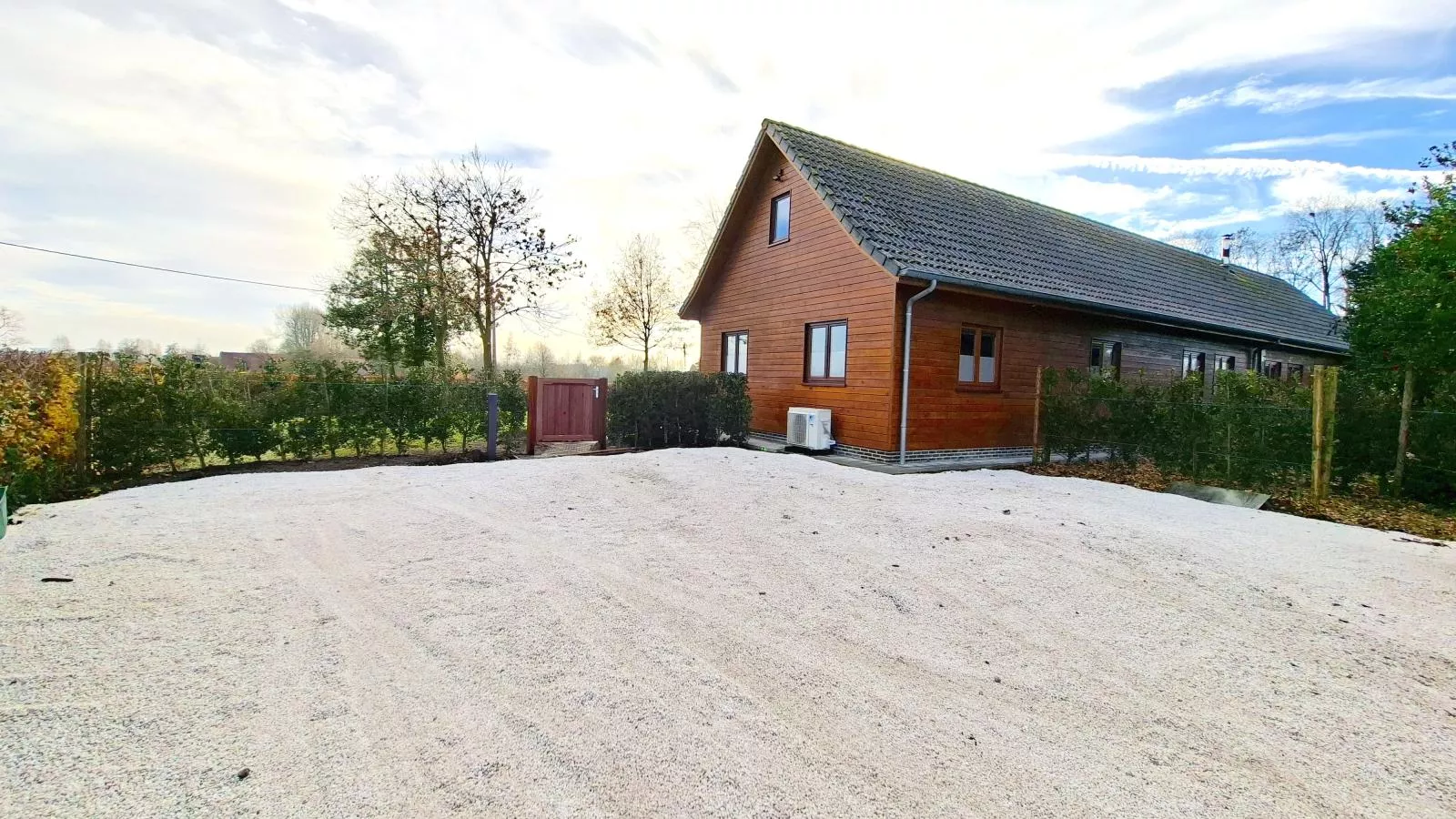 ZweveZalig - View in summer