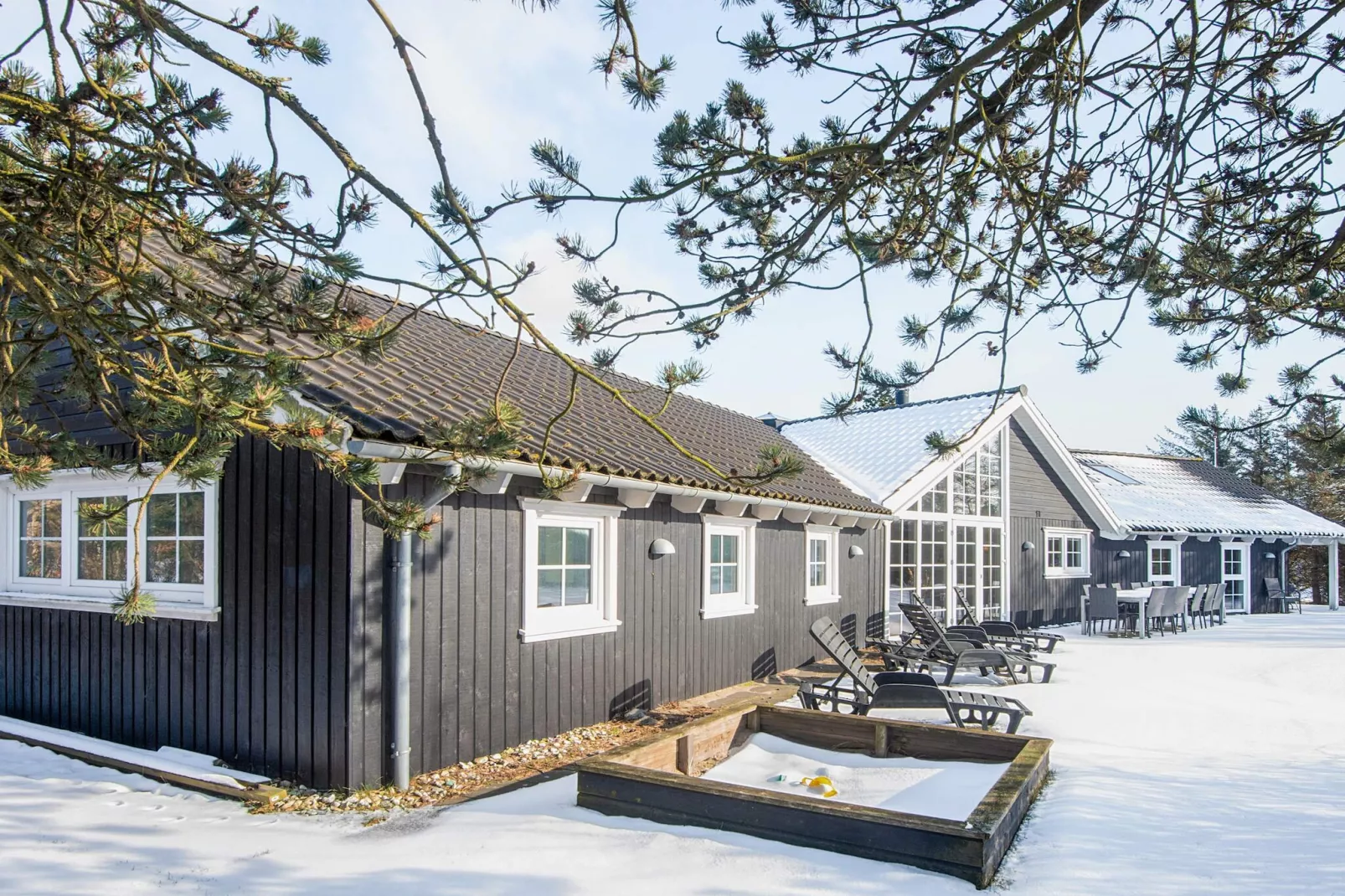 14 person holiday home in Blåvand