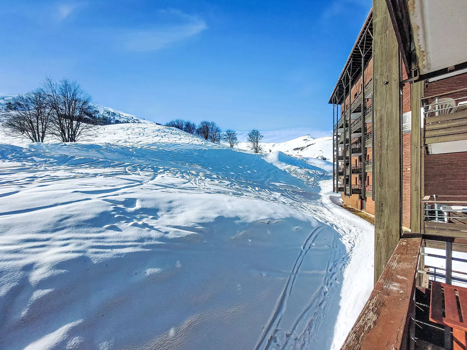 Bâtiment A - Outside