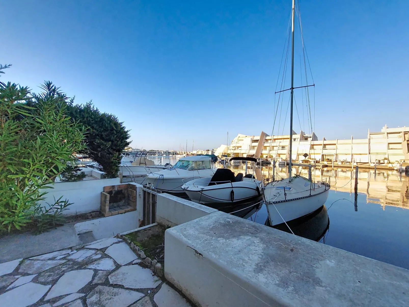 Les Marinas de la Plage II - Outside