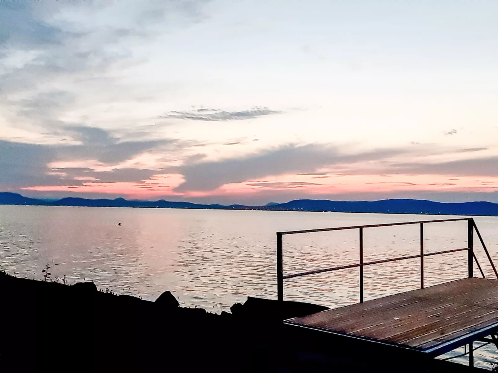 Sundown Beach - Draußen