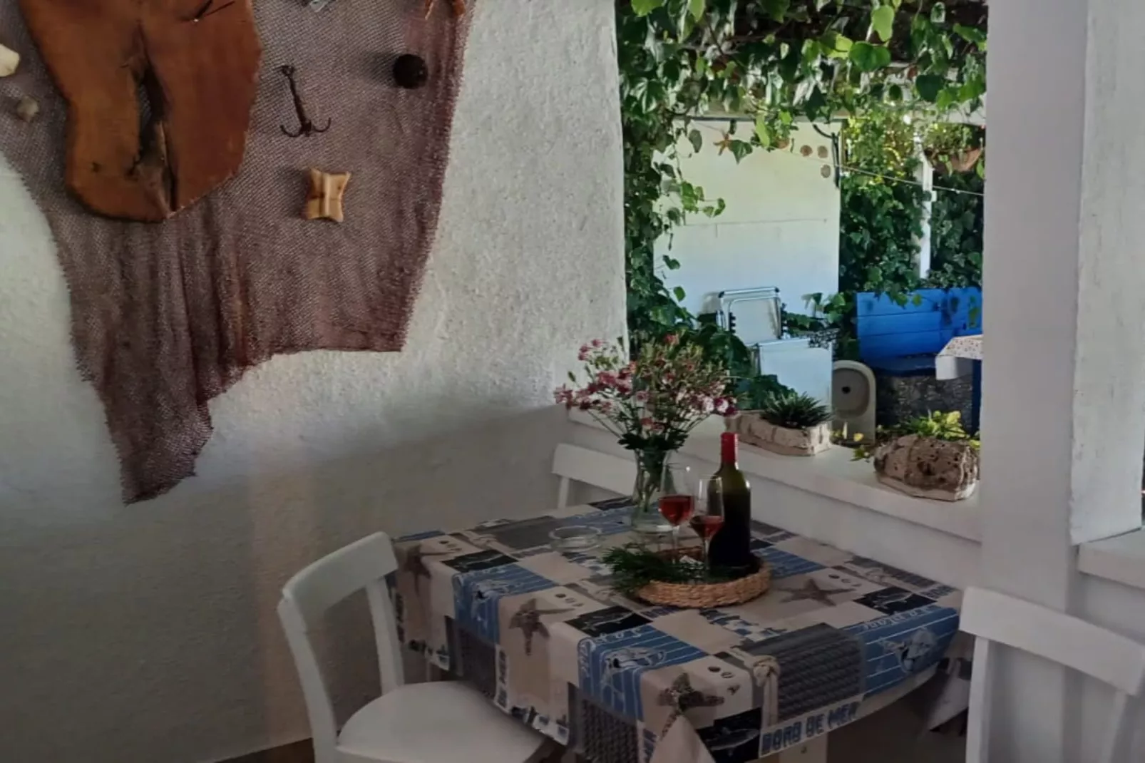Guest House Green Corner Supetarska Draga - One Bedroom Apartment With Balcony and Sea View
