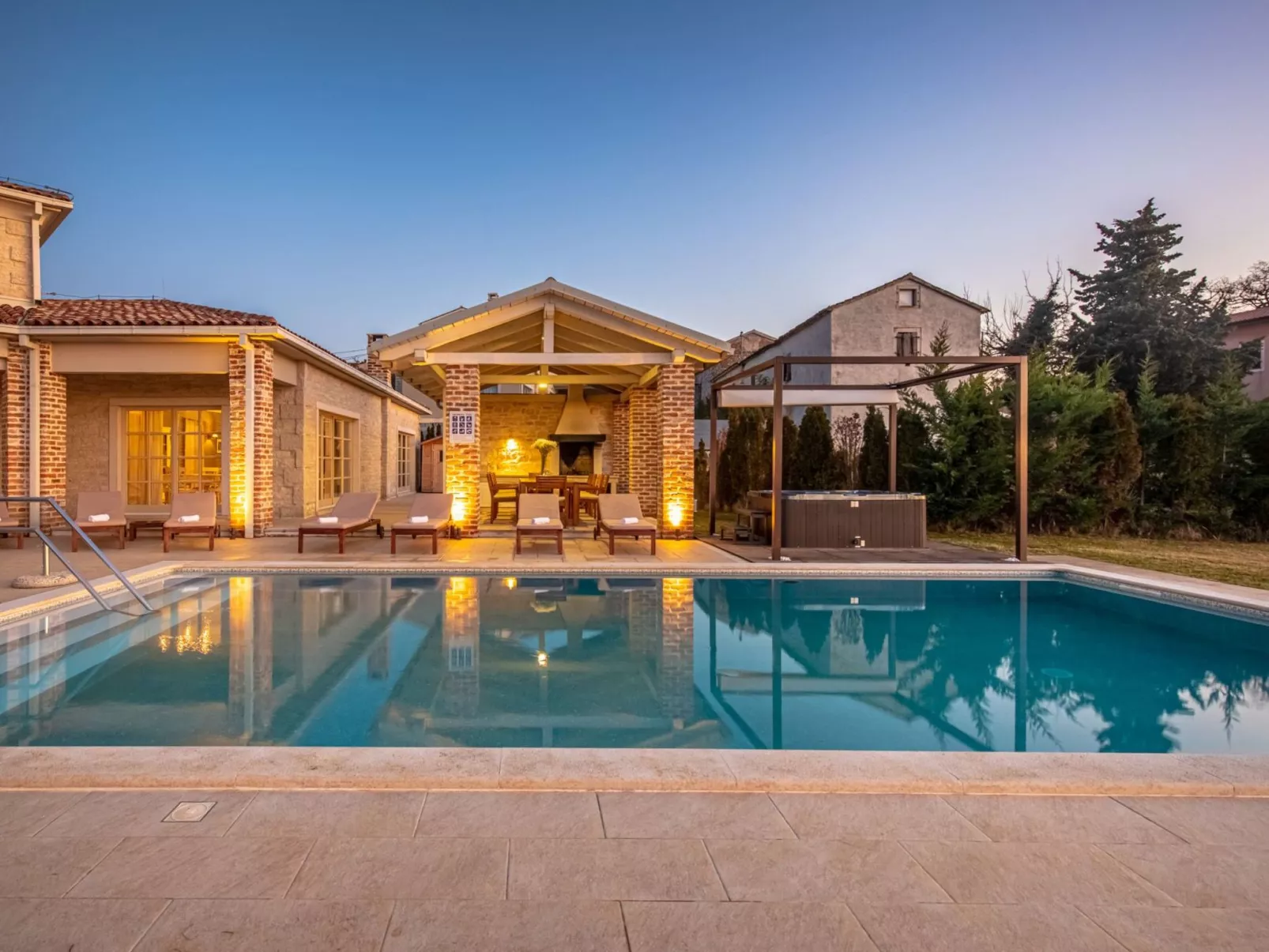 Villa "Star" mit Whirlpool