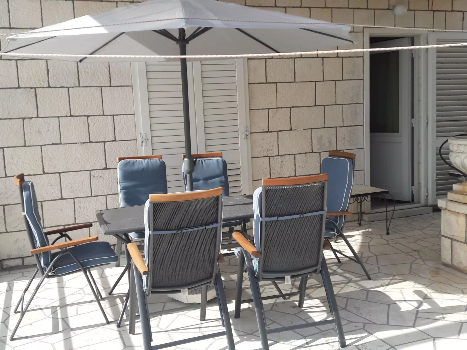 Gästezimmer "Meerblick" mit Blick auf das Wasser