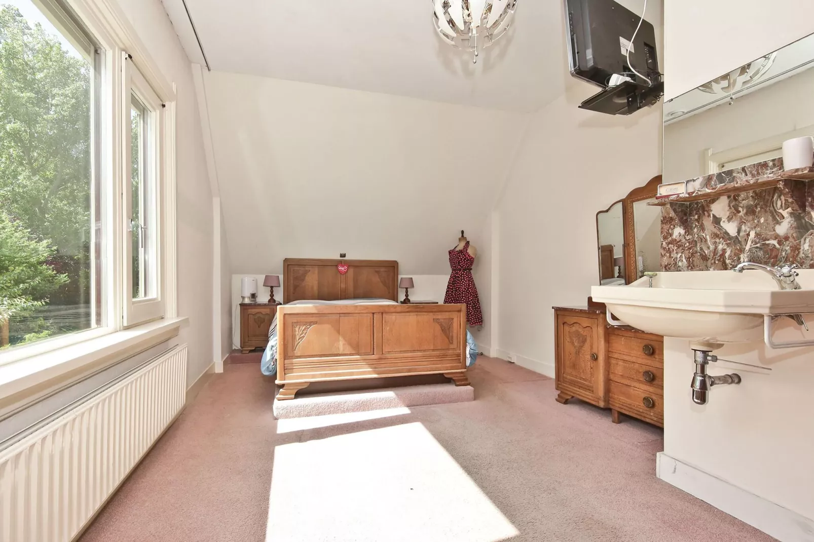 Karakteristiek landhuis met sauna-Schlafzimmer