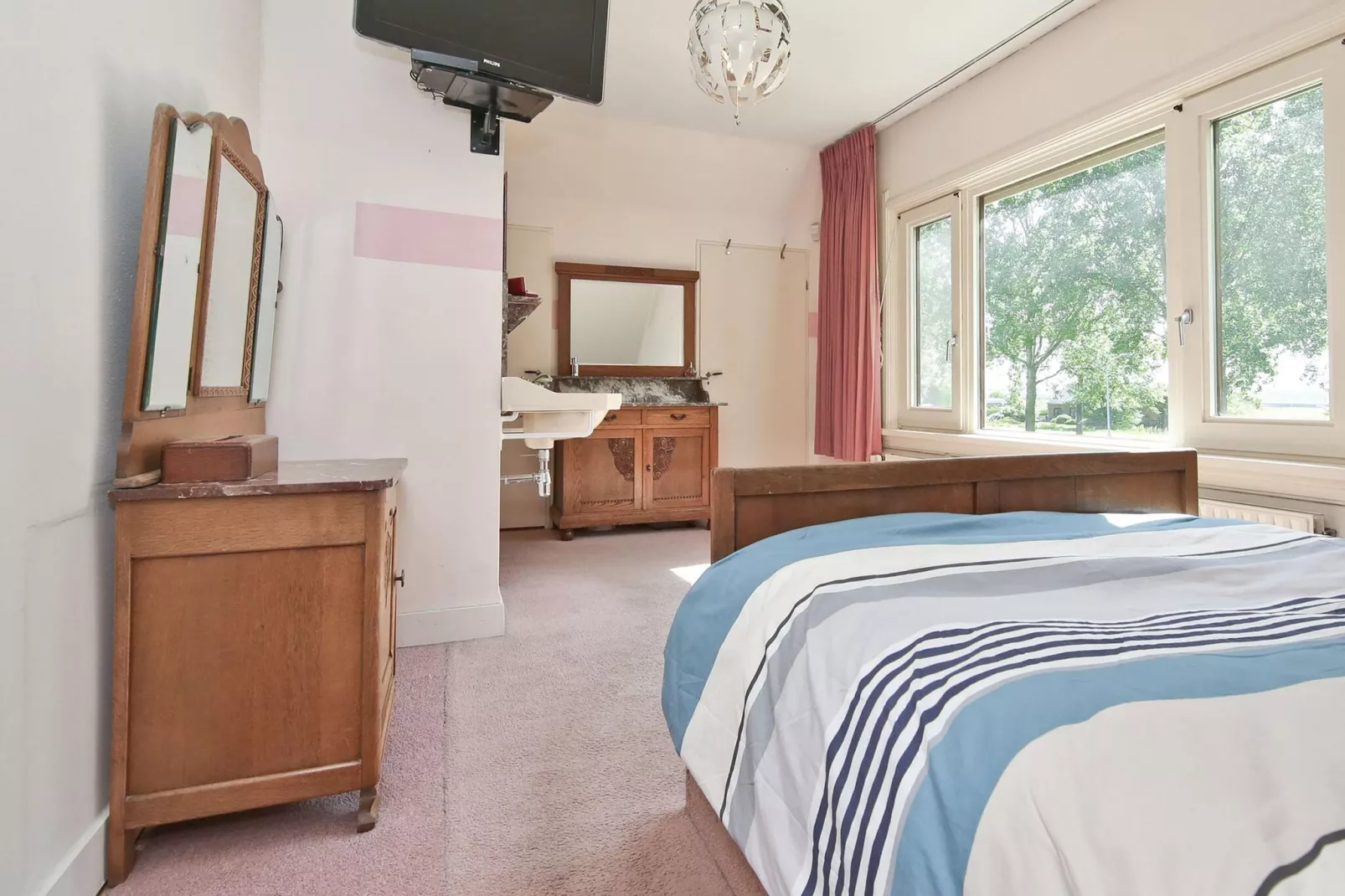 Karakteristiek landhuis met sauna-Schlafzimmer