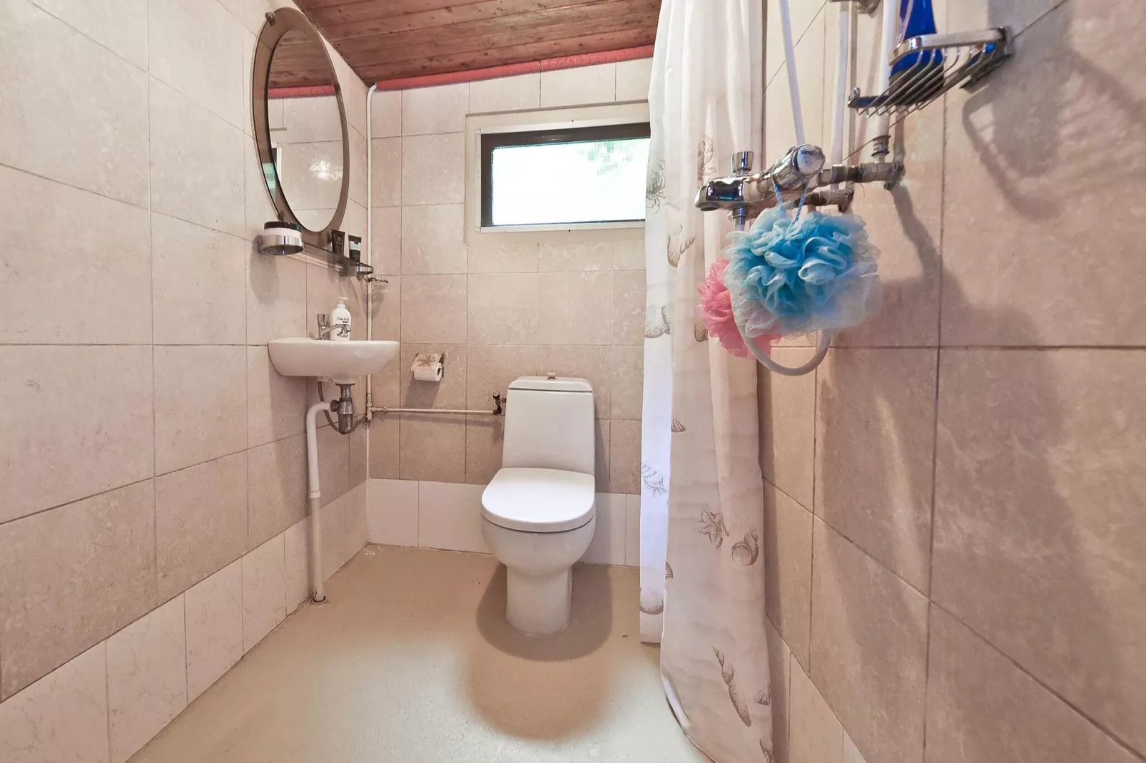Karakteristiek landhuis met sauna-Badezimmer