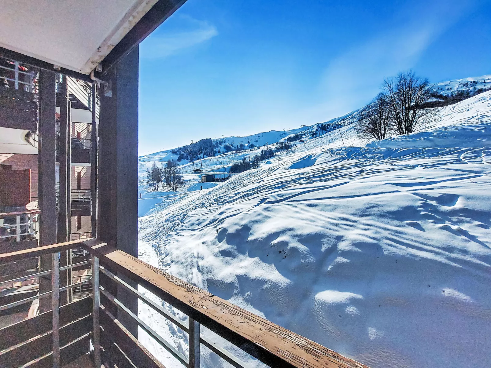 Bâtiment A - Outside