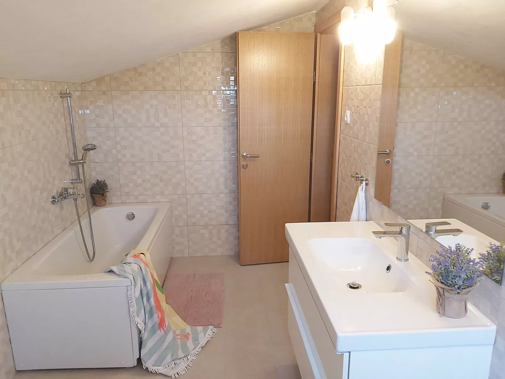 Anwesen "Steinperle mit beheiztem Schwimmbad"