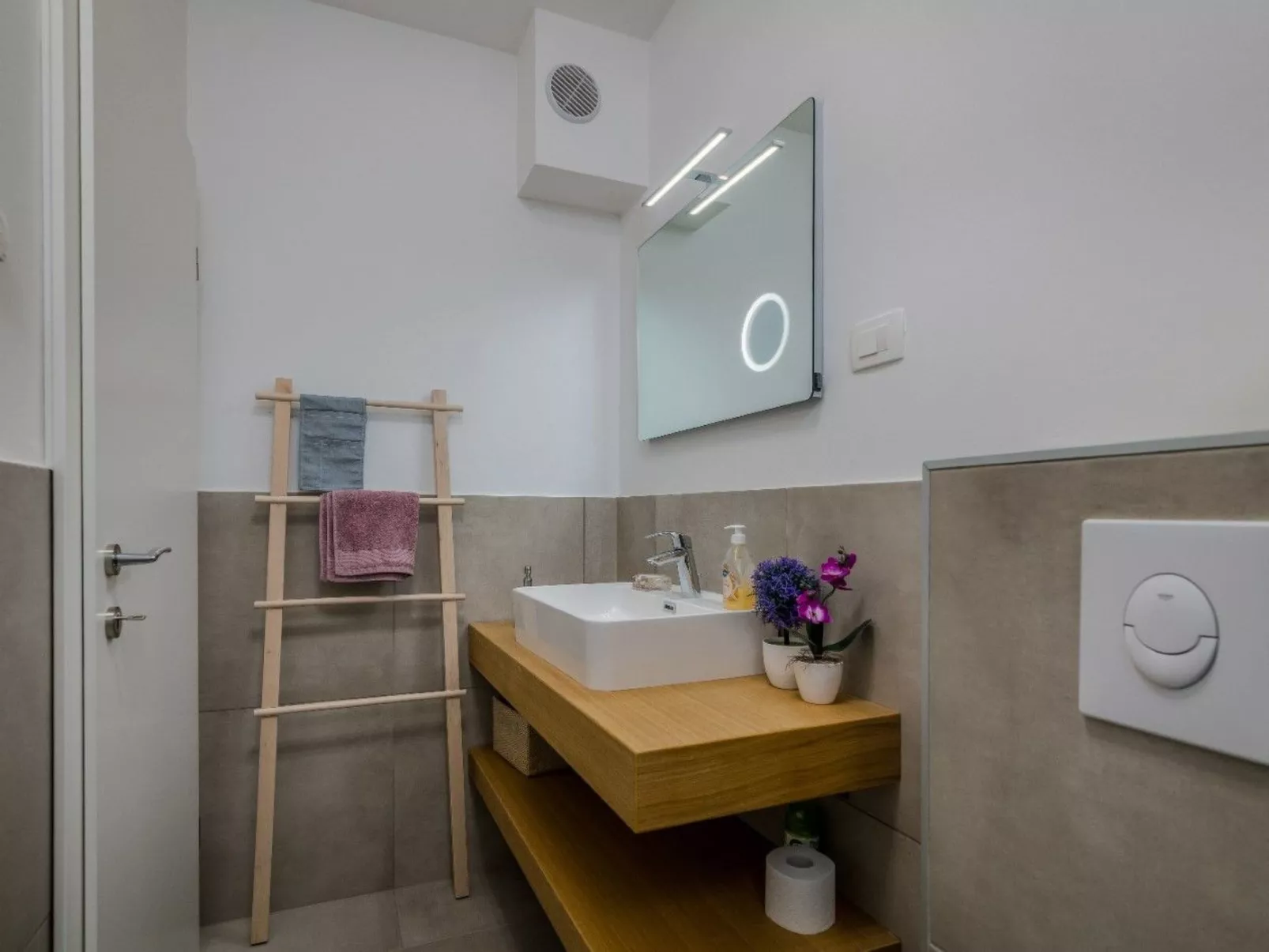 Für 6 Personen ca. 130 m&sup2; in Novigrad, Adriaküste Kroatien (Westküste von