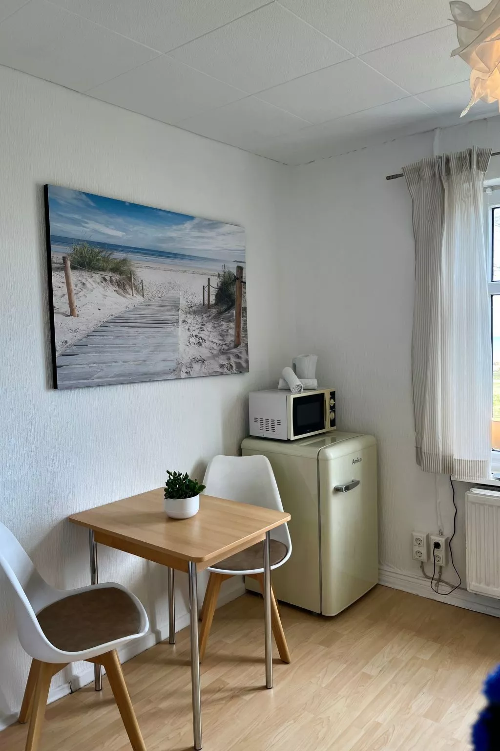 Direkt hinter dem Deich