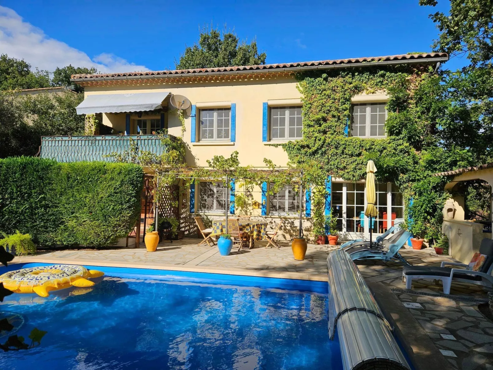 La Soleillade apt mit exklusiver Nutzung des großen Pools