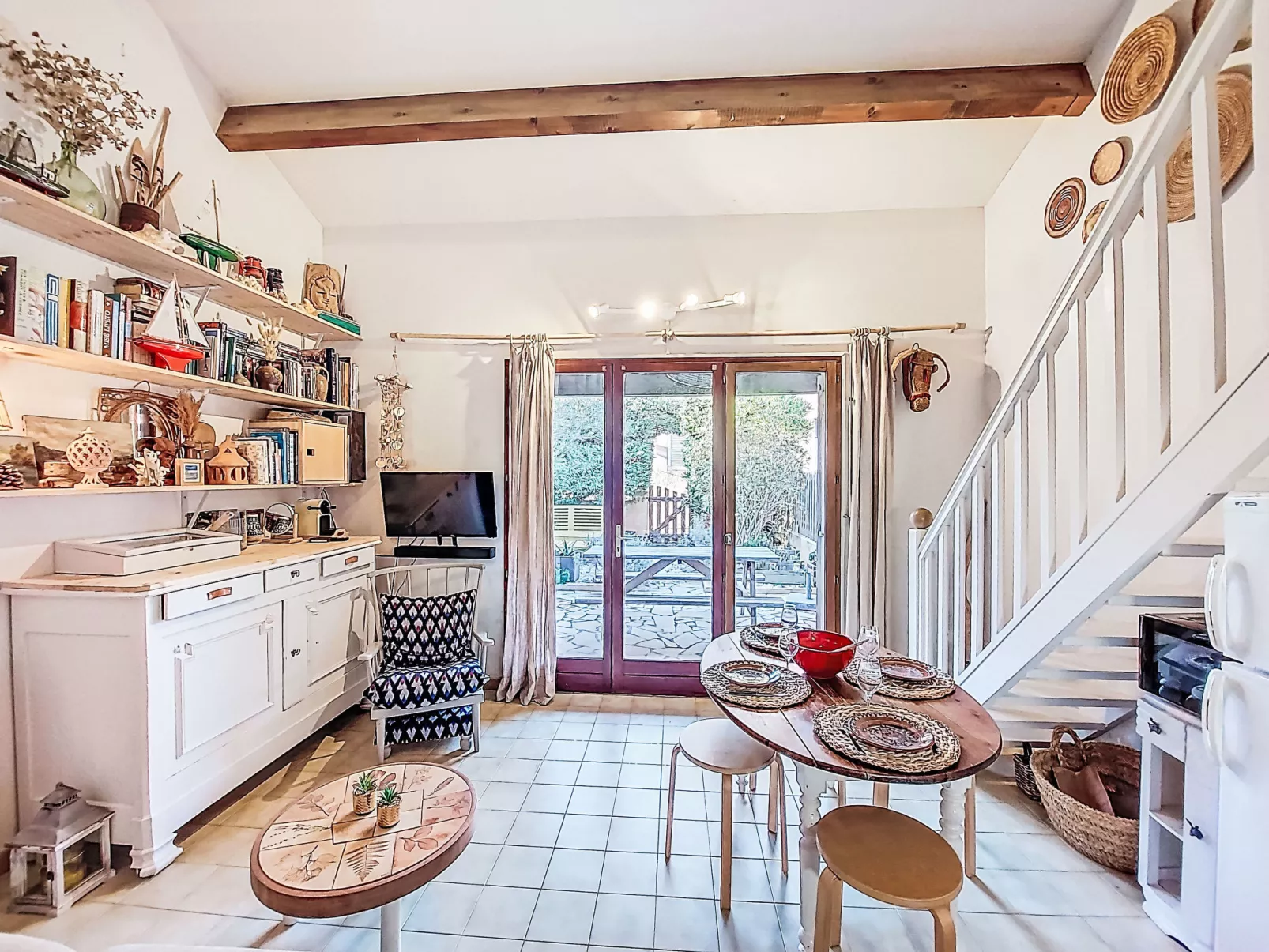 Santa Marina - Drinnen