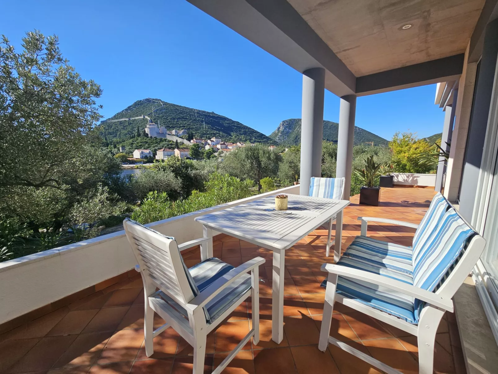 Waterfront Oasis - Dehors