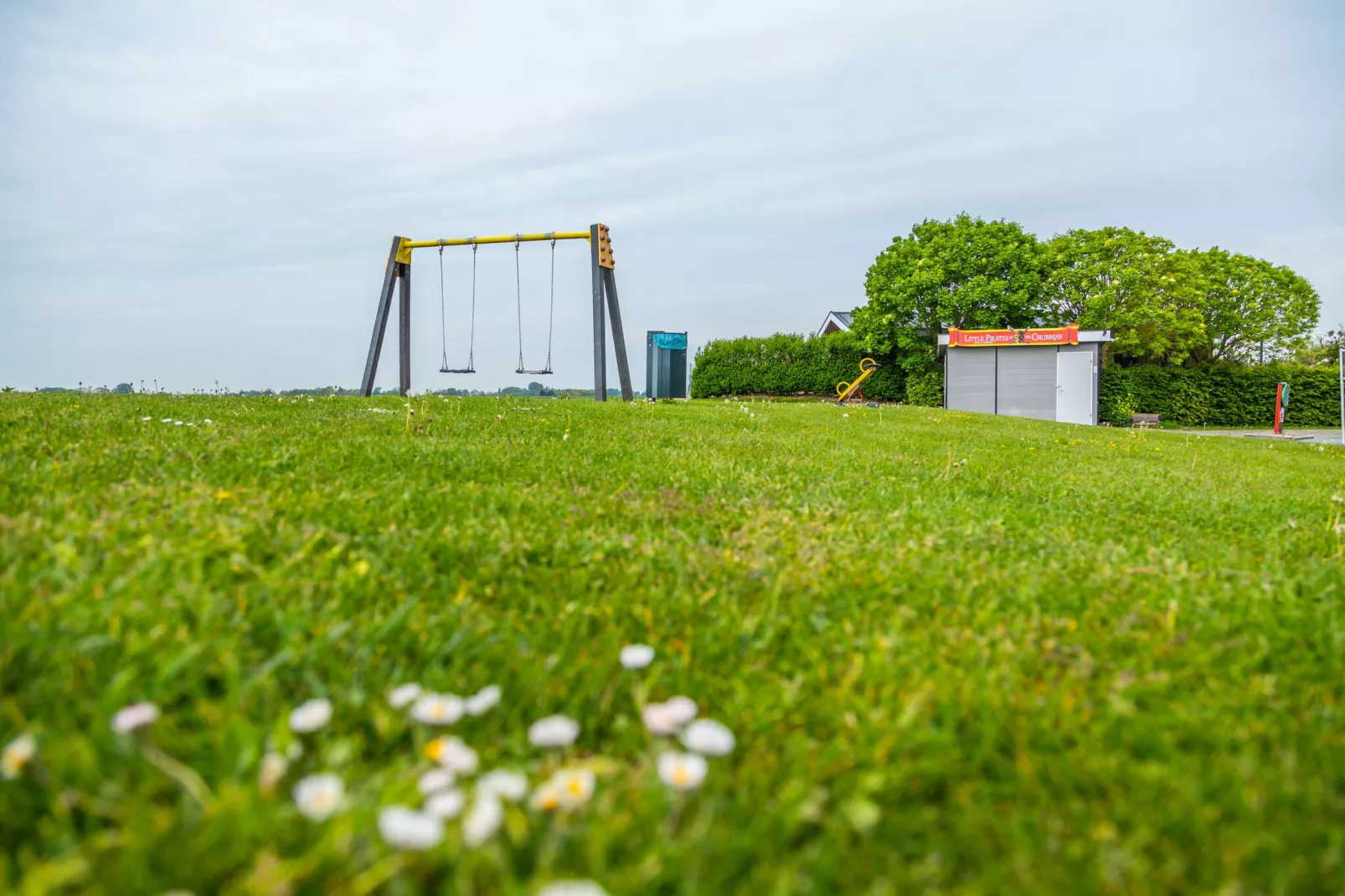 Resort Markermeer 6-Park facilities