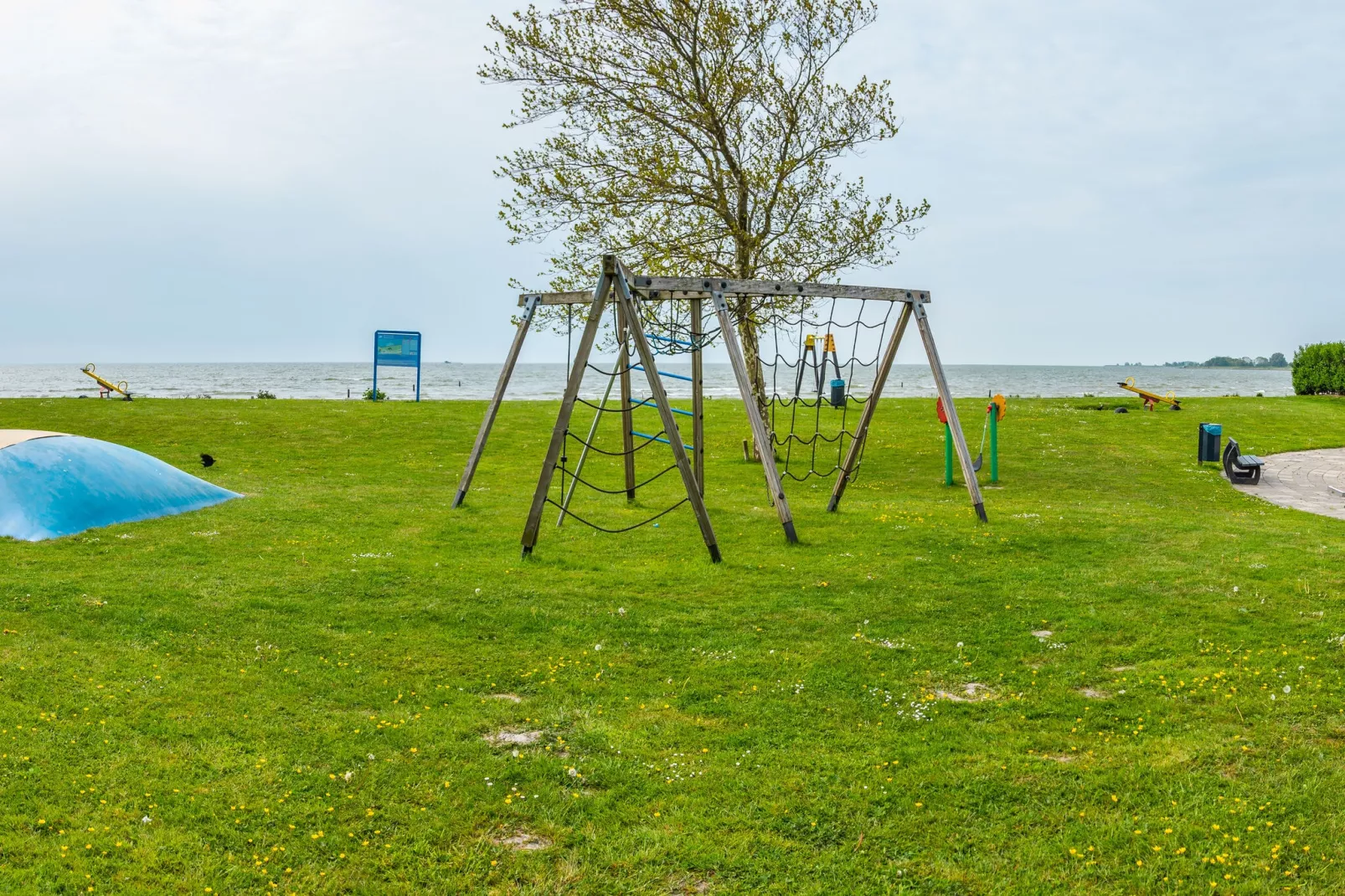 Resort Markermeer 6-Park facilities