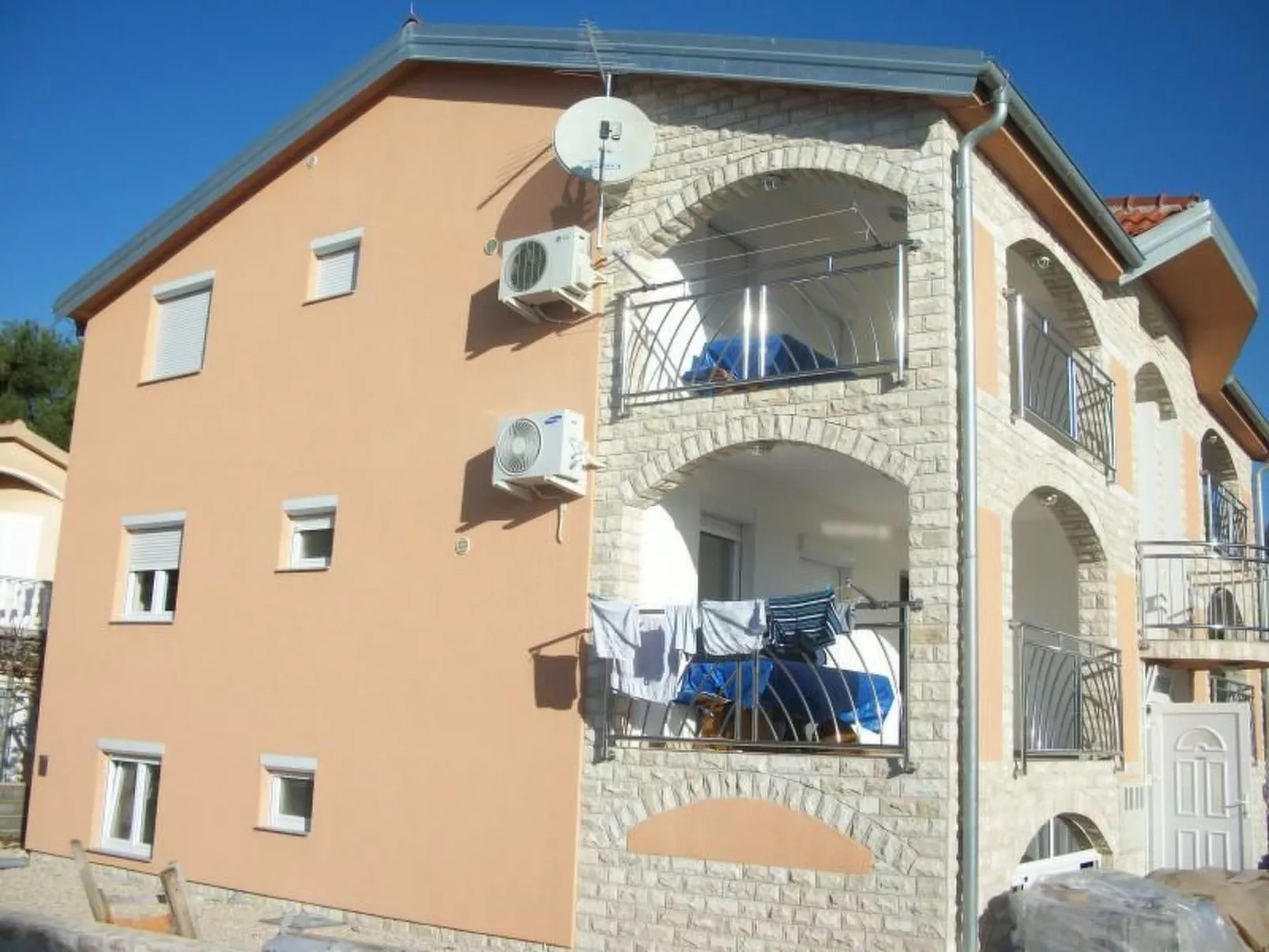 Charmante Ferienwohnung mit Balkon