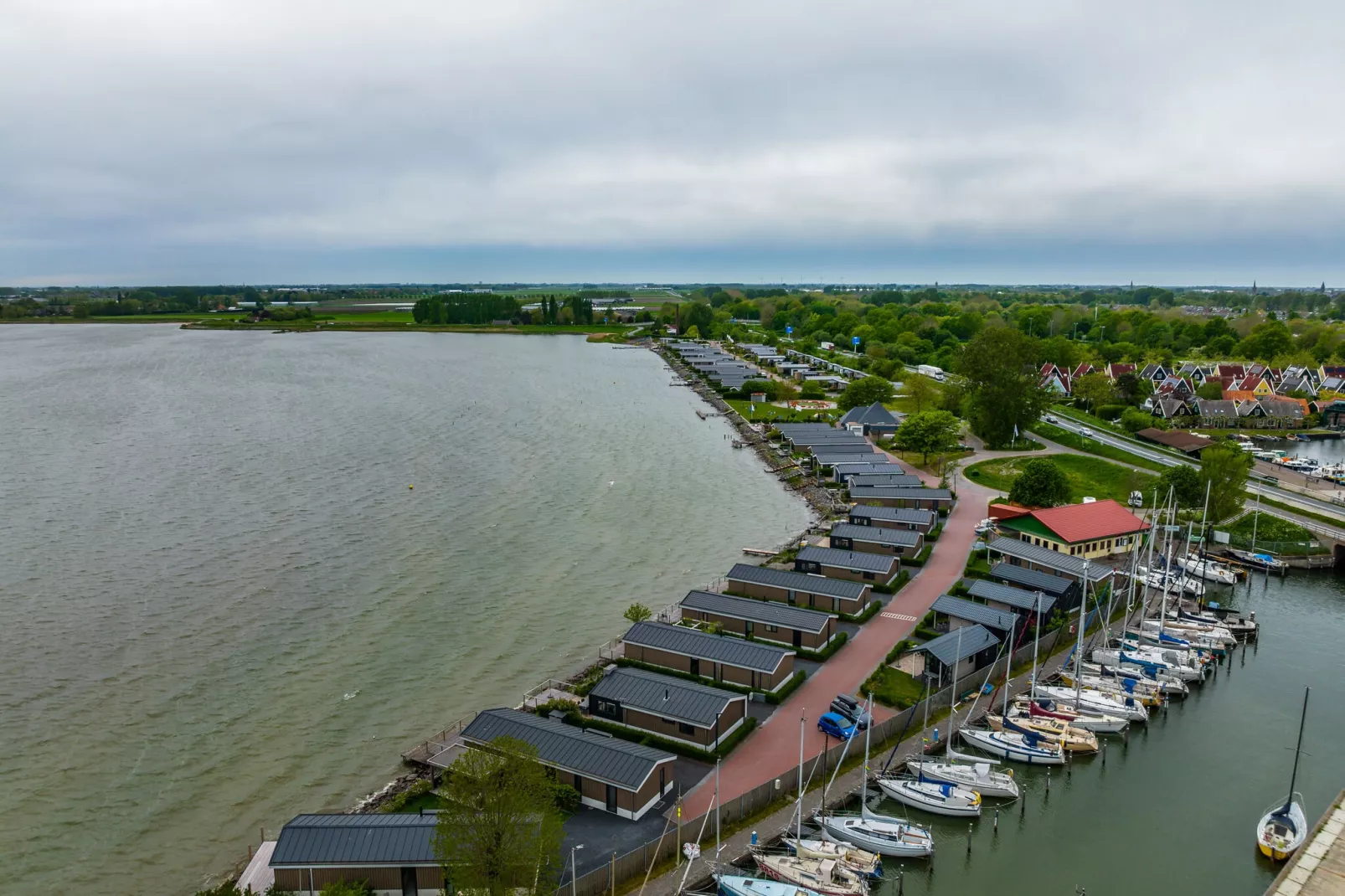 Resort Markermeer 6-Areas summer 1km