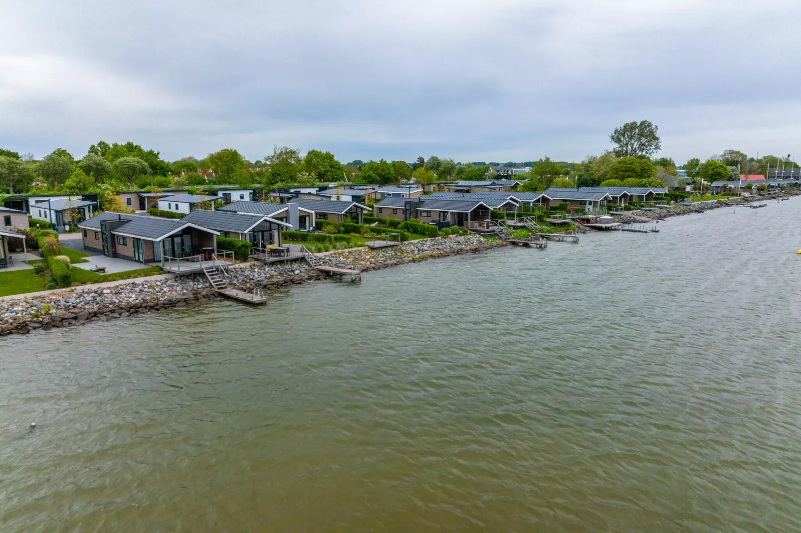 Resort Markermeer 6-Areas summer 1km