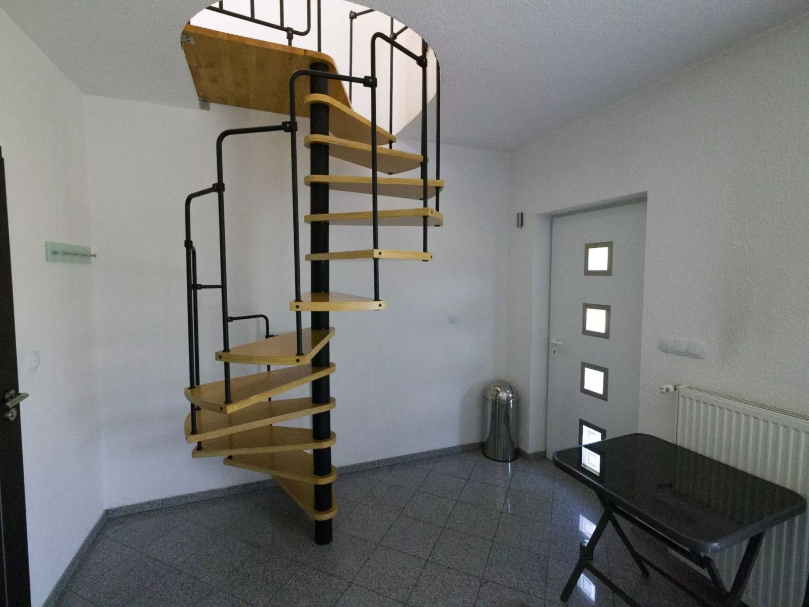 Wohnung in Naterki mit Terrasse, Garten und Grill