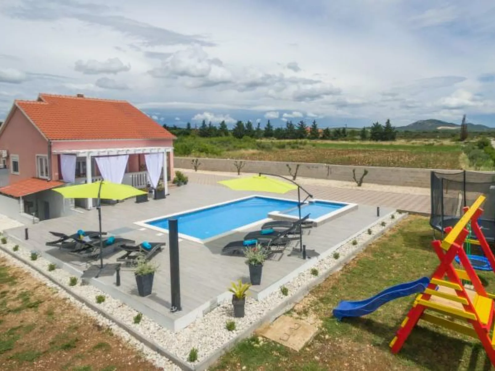 Beautiful villa Maris with pool