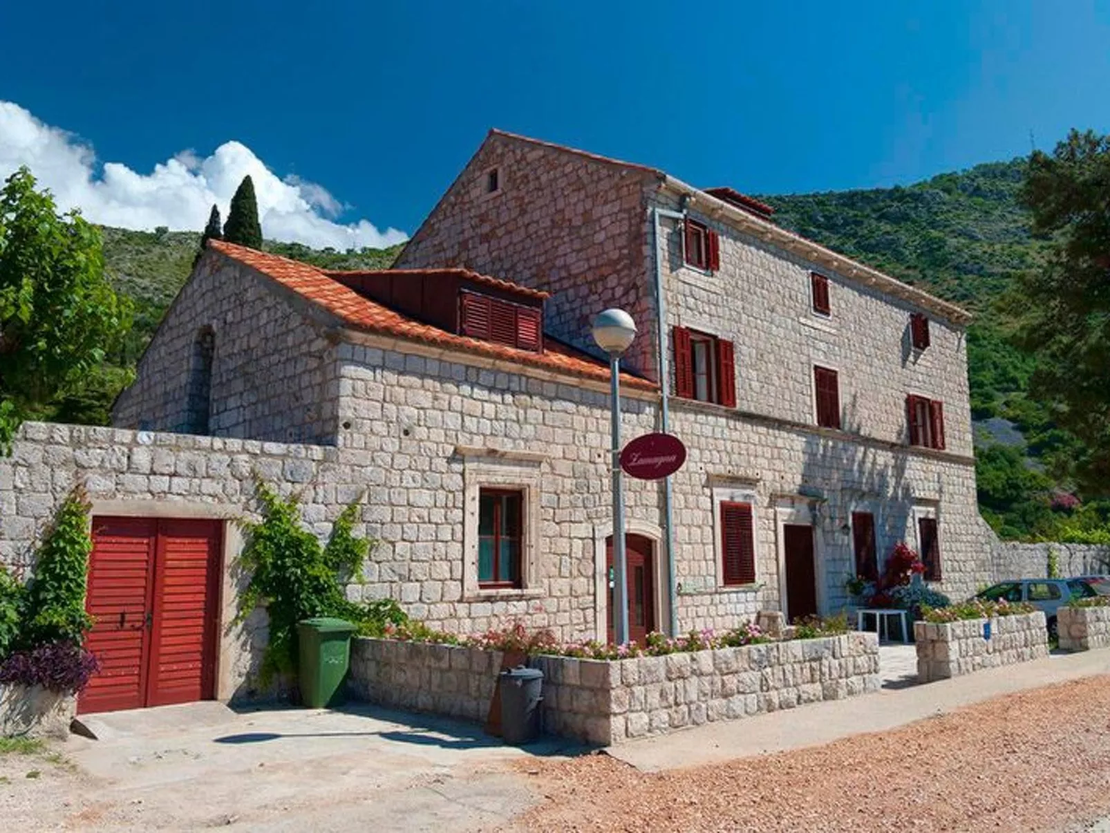 Privatzimmer im Schloss Seefront Zamagna, Mali Zaton NO. 2