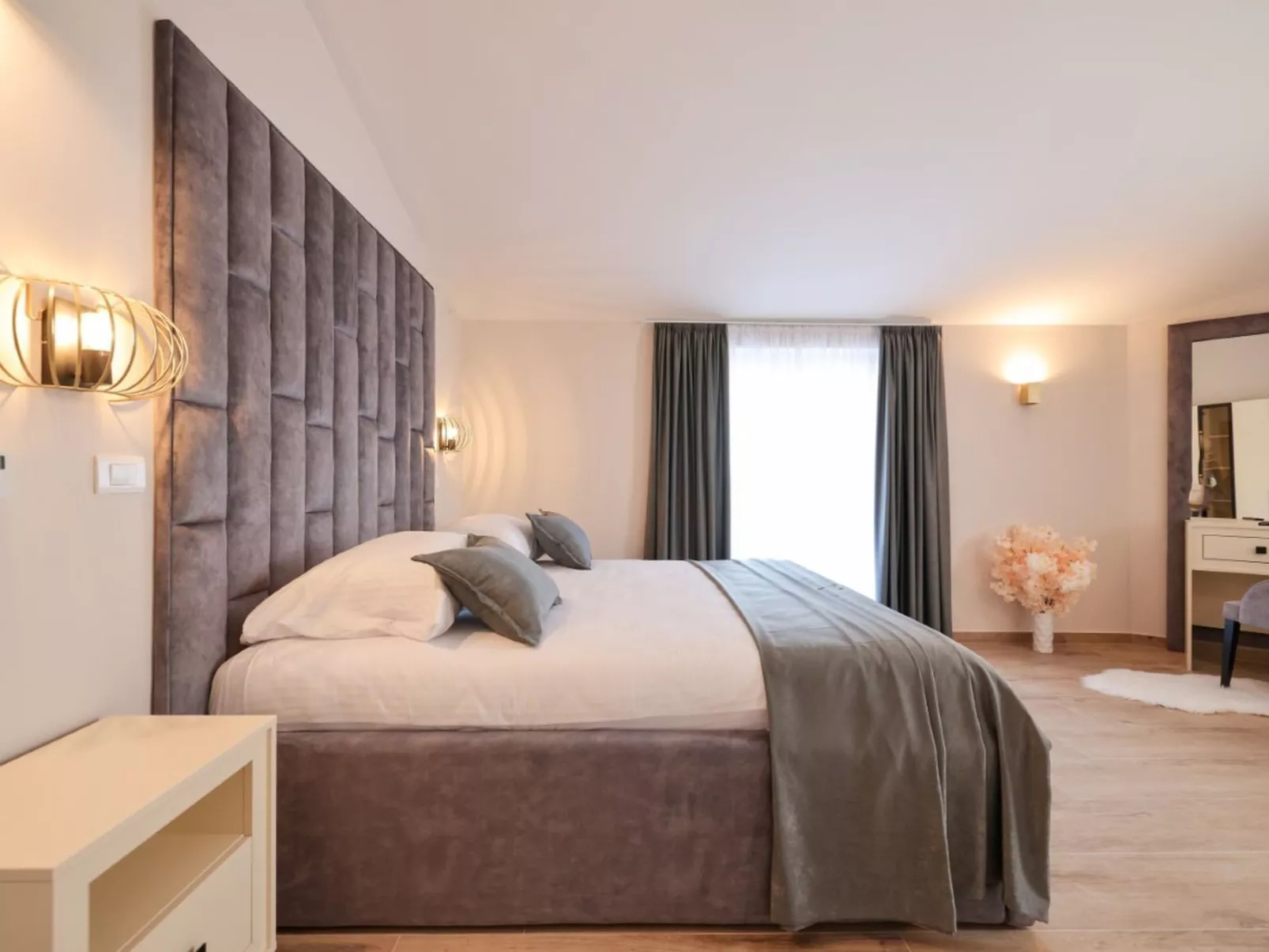 Gästezimmer "Rosa Zimmer" mit Balkon