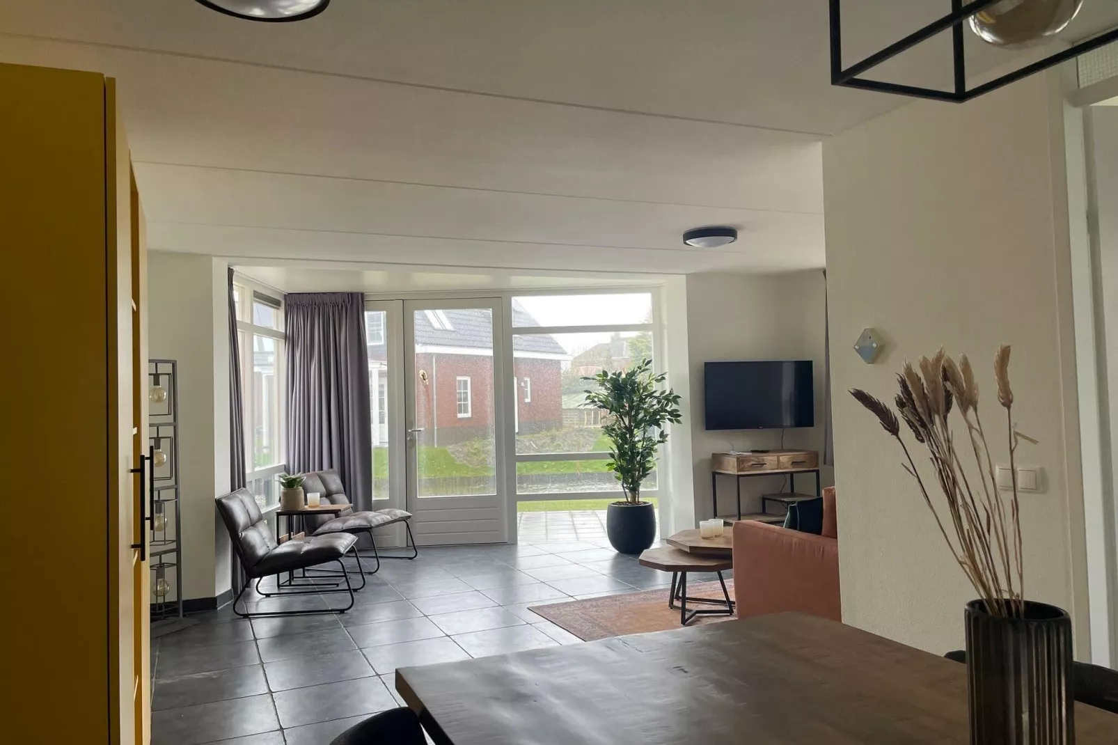 Resort Ijsselmeer 10-Living room
