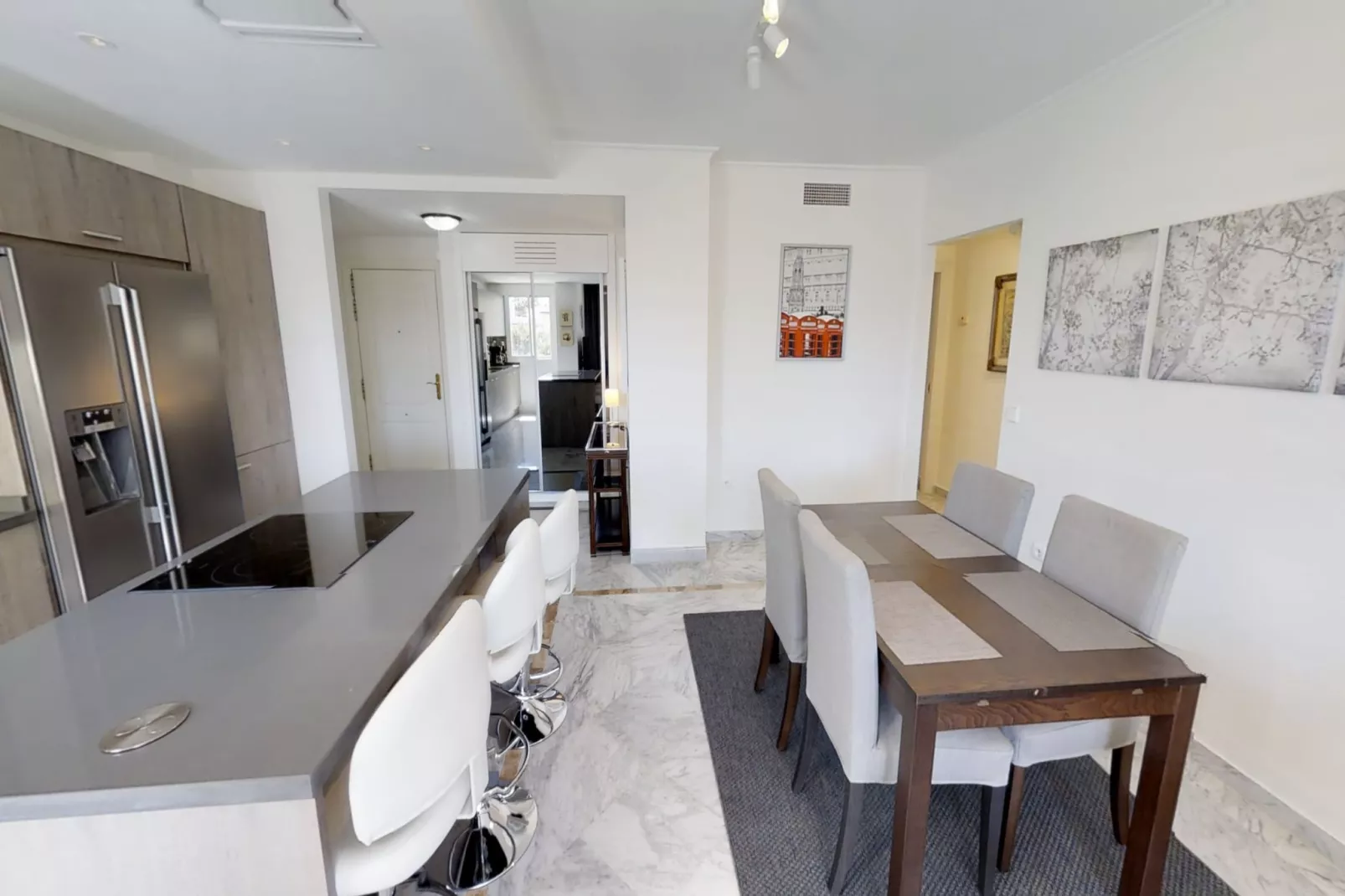 Modern Gated Apartment near Beach & Puerto Banus