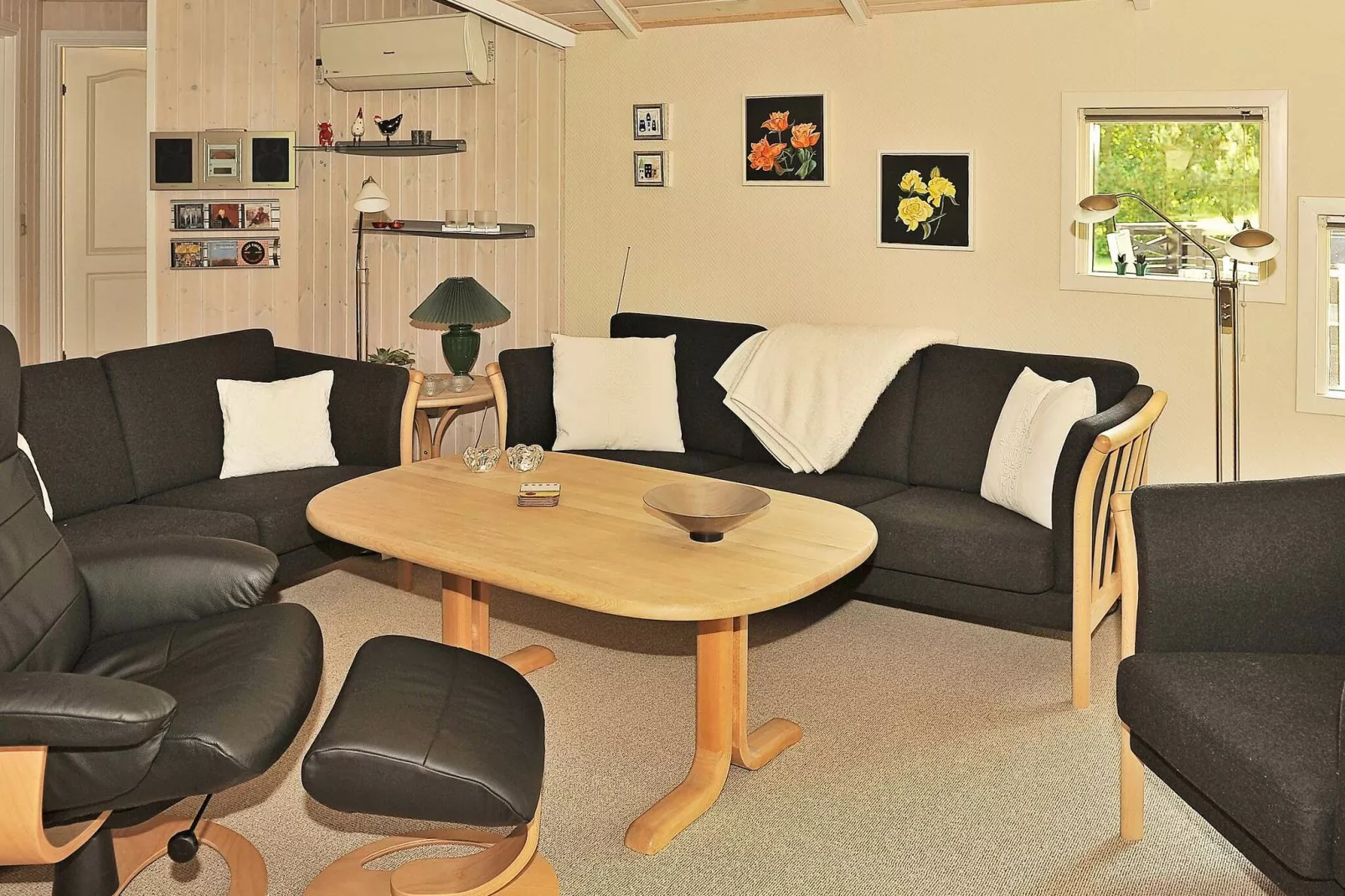 8 Personen Ferienhaus in Oksbøl-By Traum