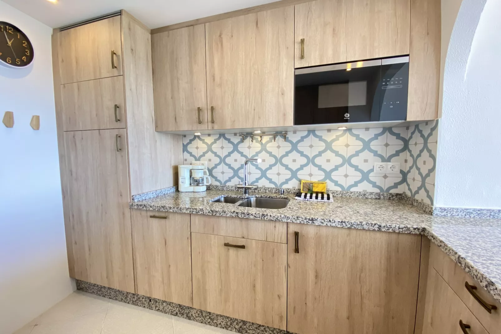 Bahia 46 Apartments by Casasol