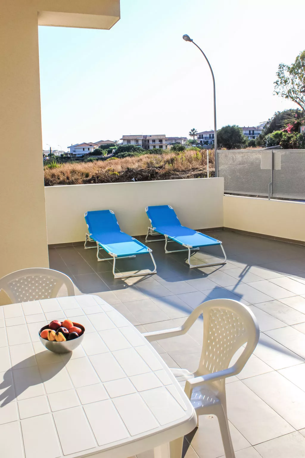 Appartamento con 3 camere al piano terra - Dehors