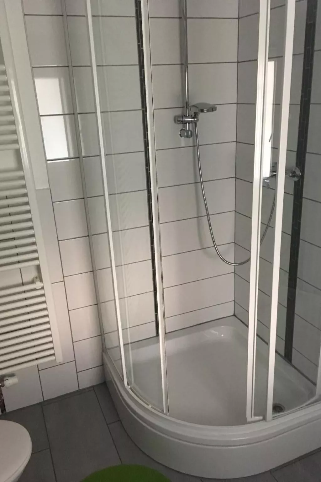 Charmantes Appartement mit Grill und Garten