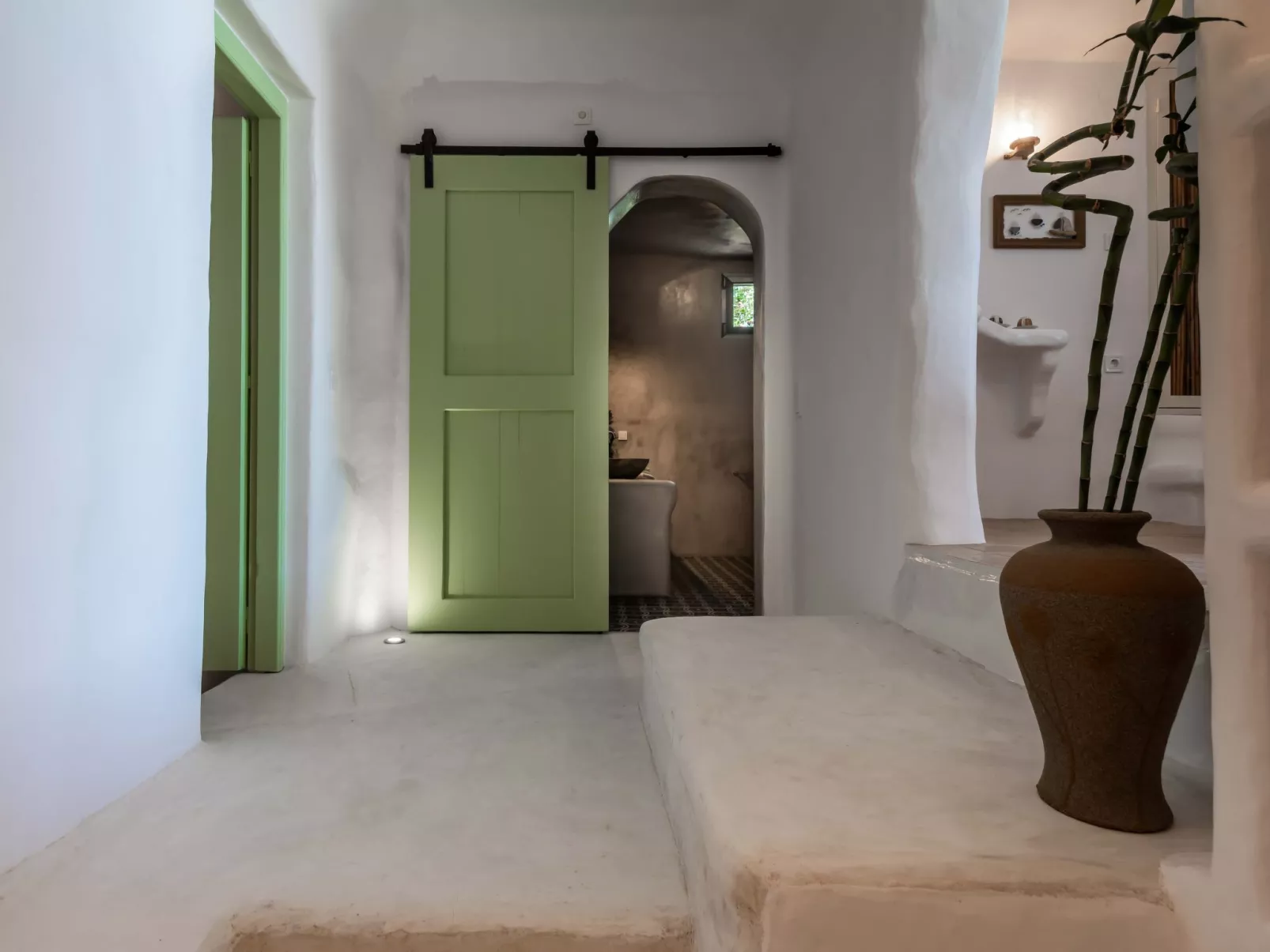 PETRA RESIDENCE MINI POOL SPA MILOS