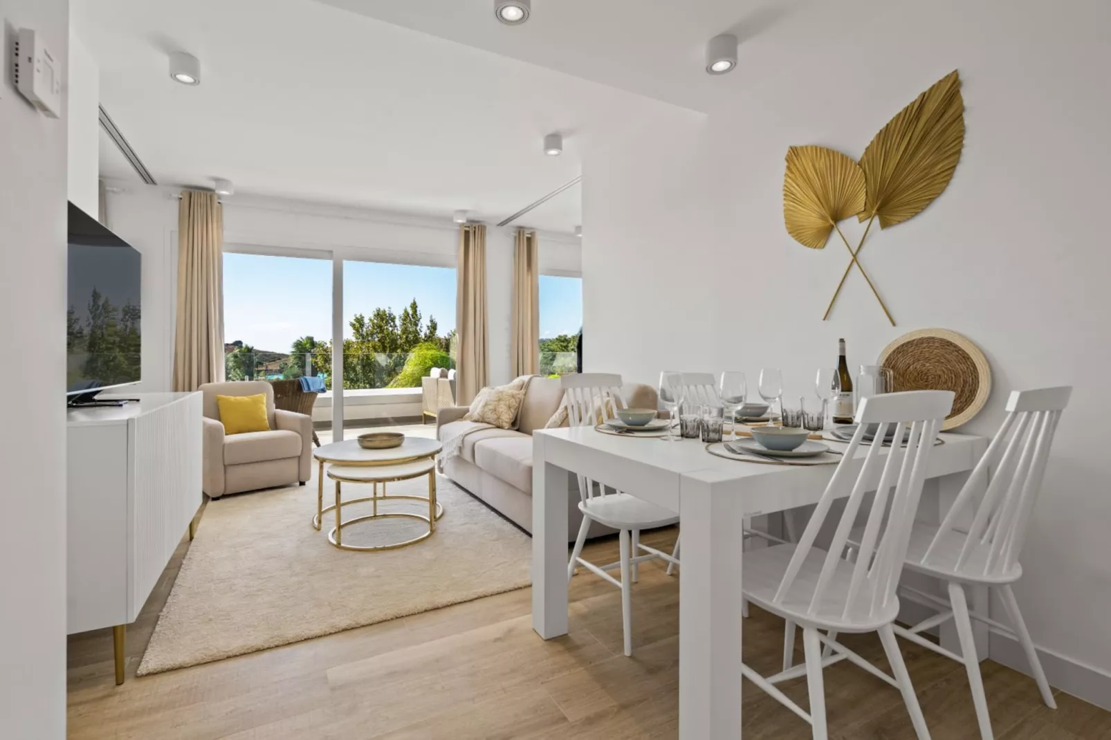 Chic Penthouse & Solarium ALCAZABA LAGOON (2125)