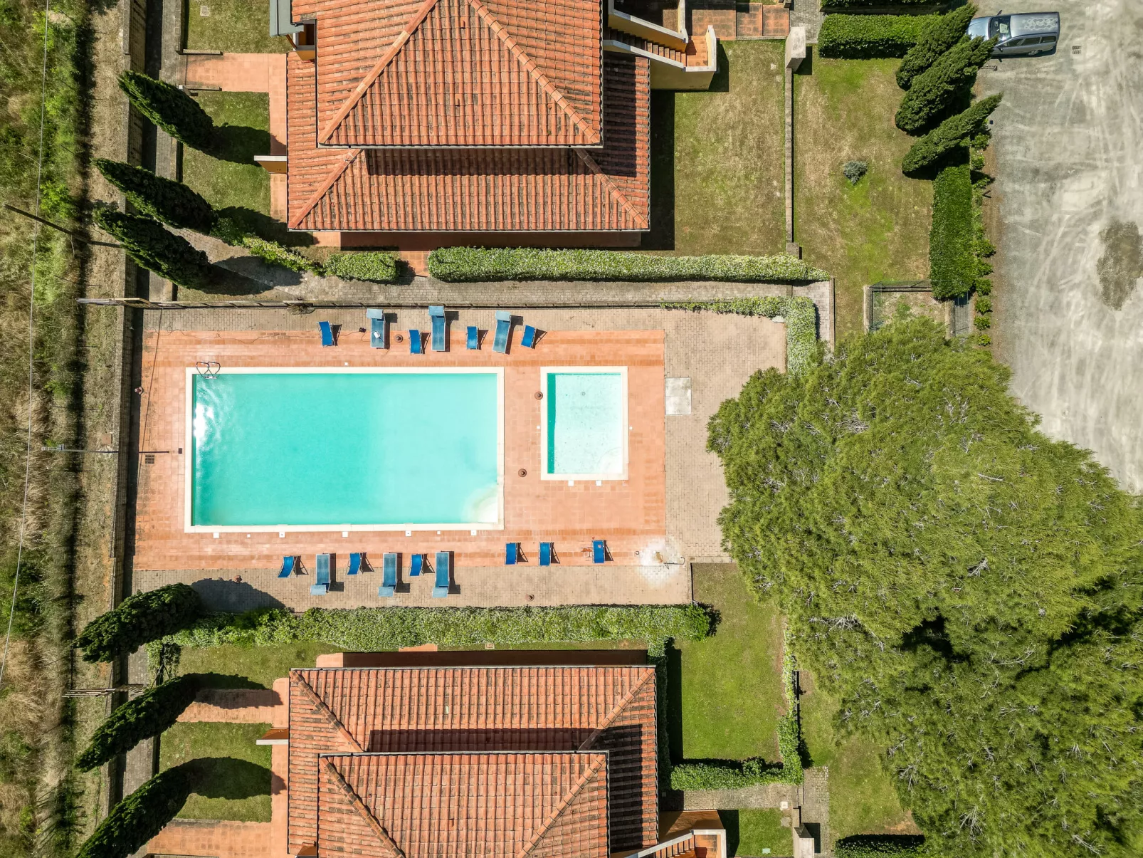 Aba Village - Outside