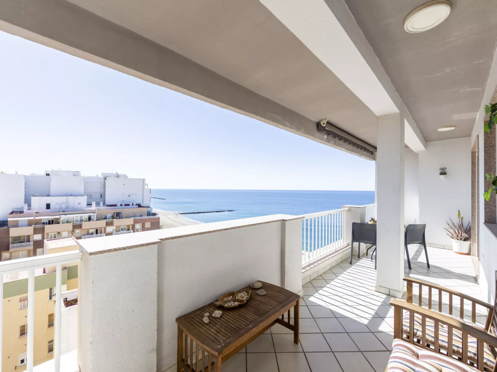 Vista Playa Zapillo - Draußen