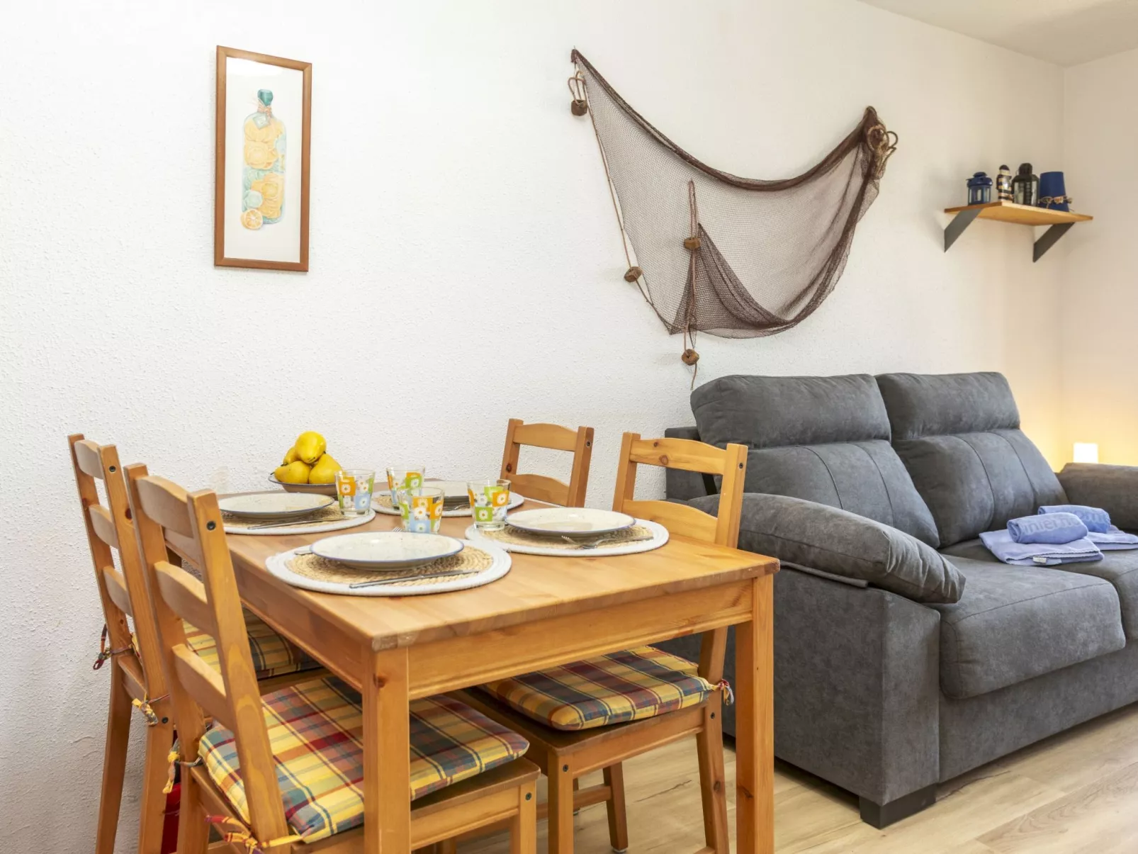 Poble Amarres II - Drinnen