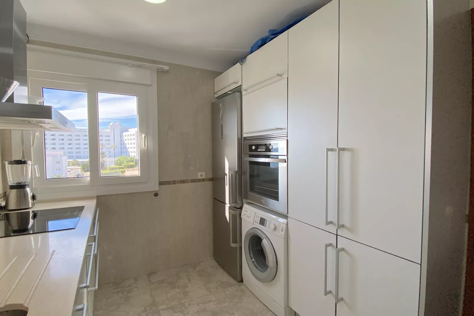 Delfin 3º3 Seaview by Casasol - Cuisine