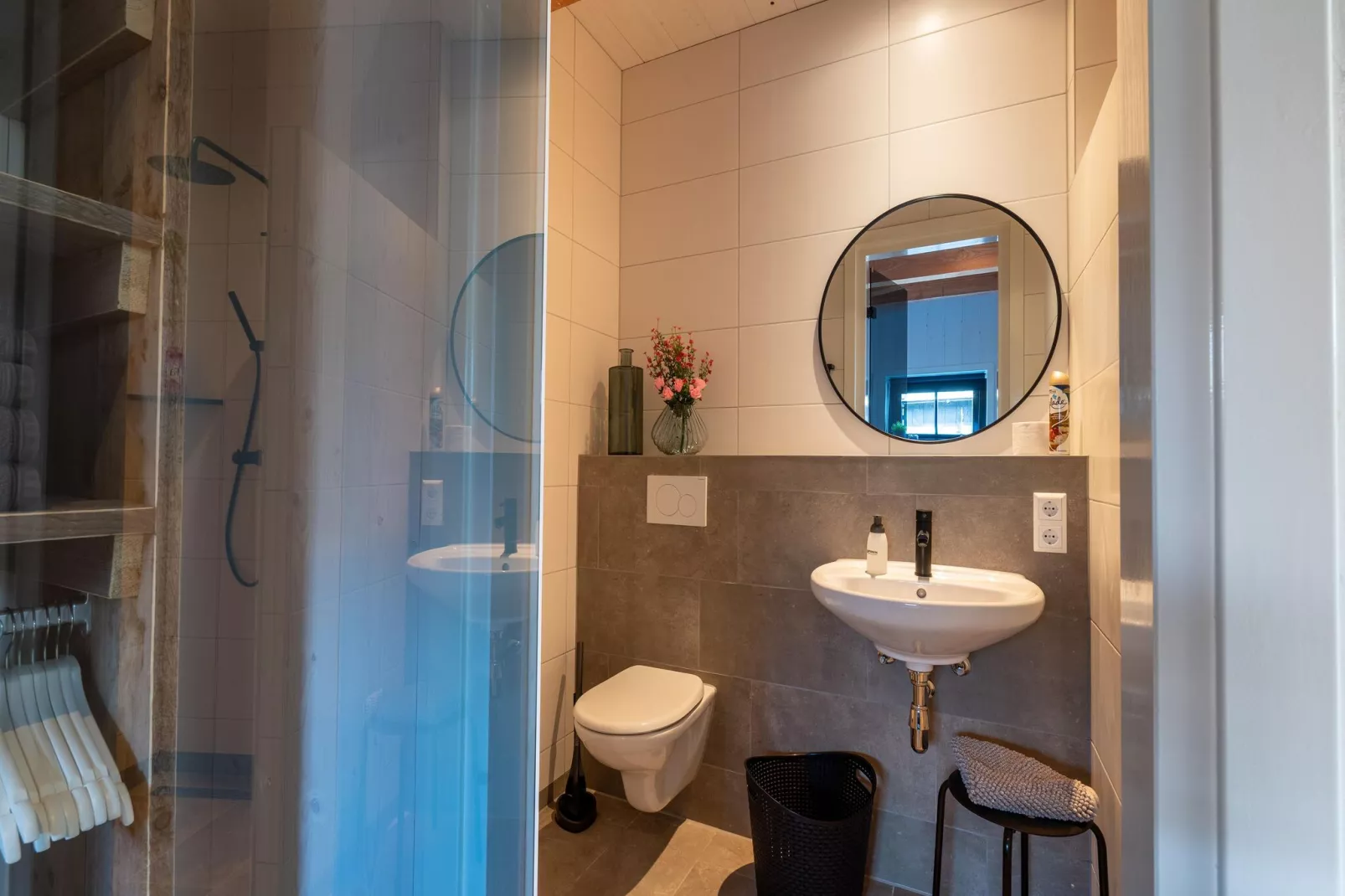Hazenborgh - Wagenboet-Bathroom