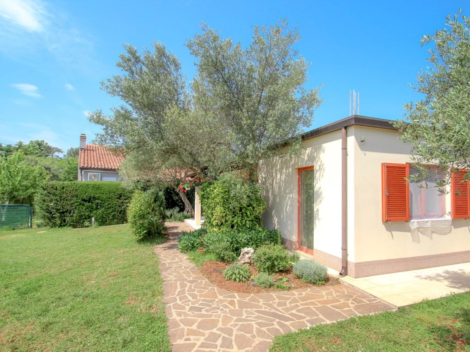 Wohnung "Timea 4" mit Terrasse - Outside