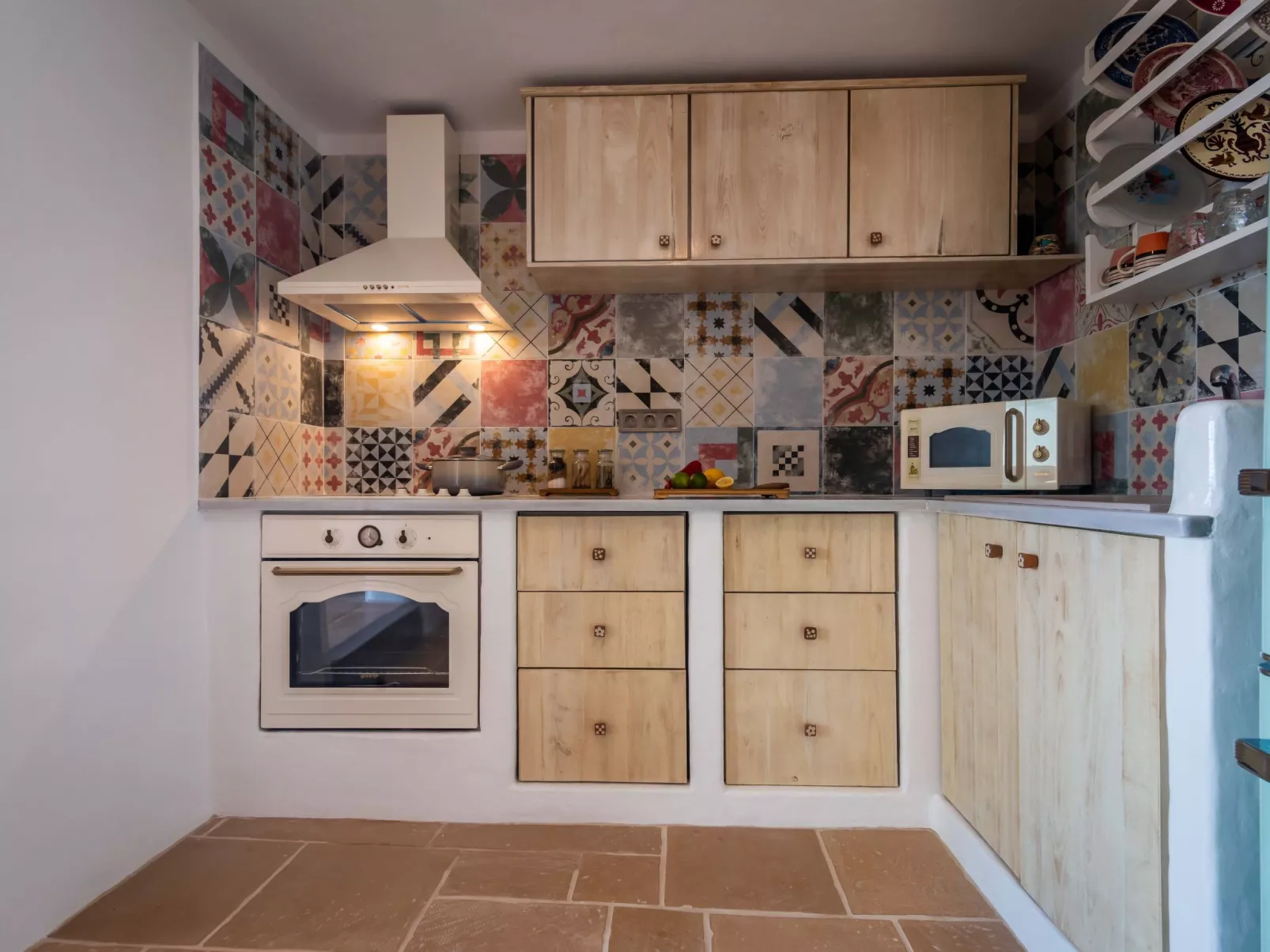 PETRA RESIDENCE MINI POOL SPA MILOS - Image-tags.info