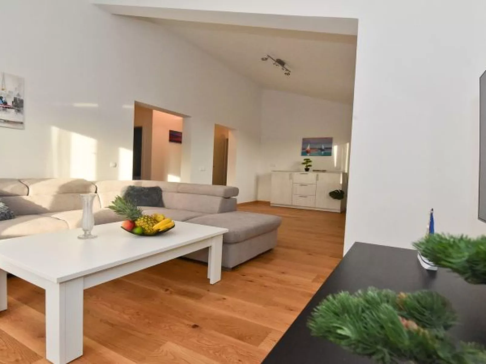 Villa Pinia with pool, Zadar - Image-tags.info