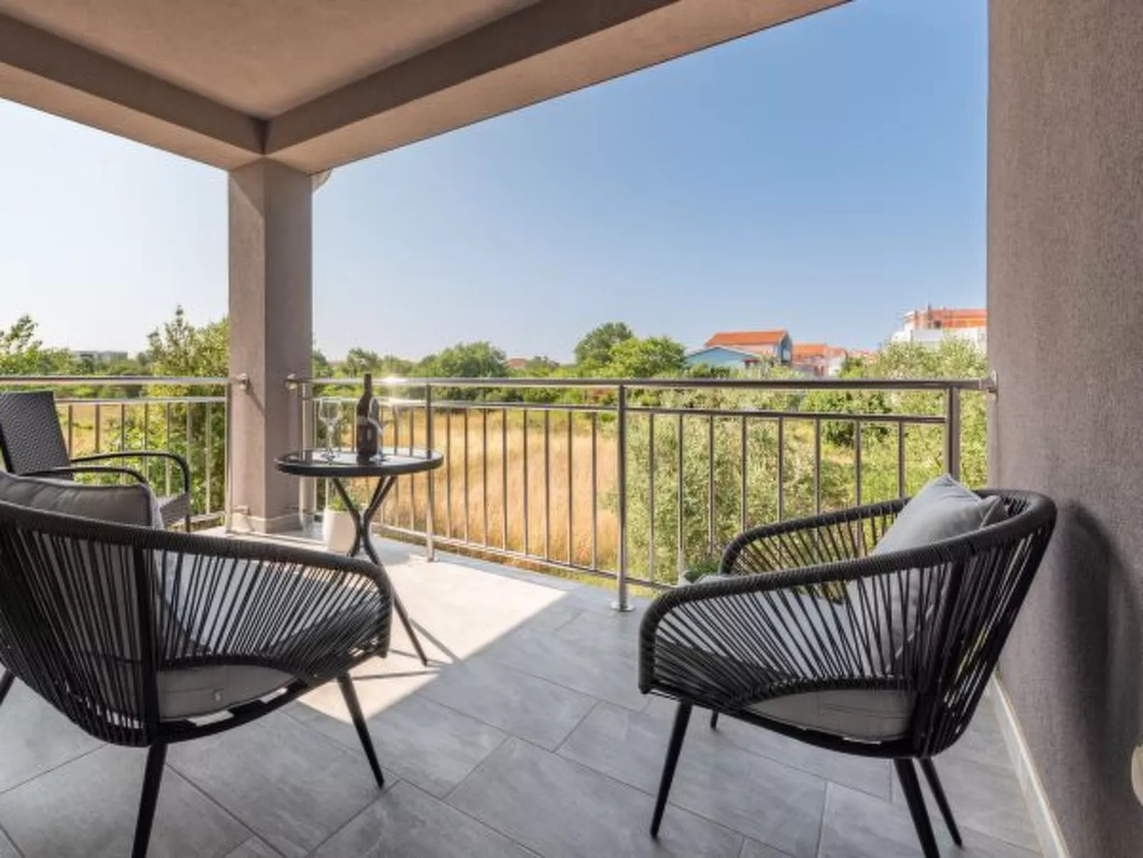 Apartment Laurel near the sea - Image-tags.info