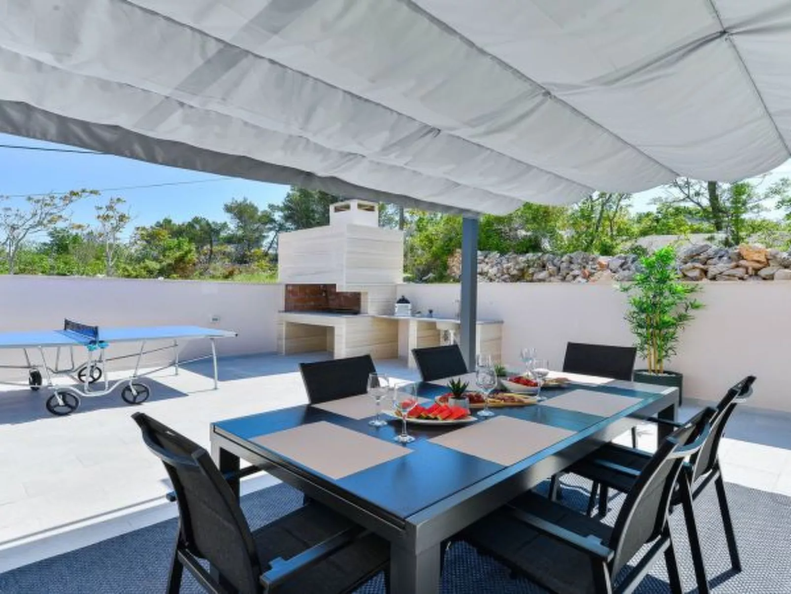 Villa Zariva with pool and panoramic mountain and - Image-tags.info