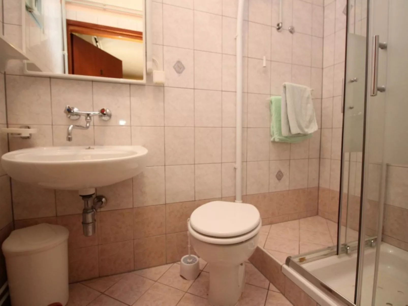 Zimmer Radenka 1 - Drinnen