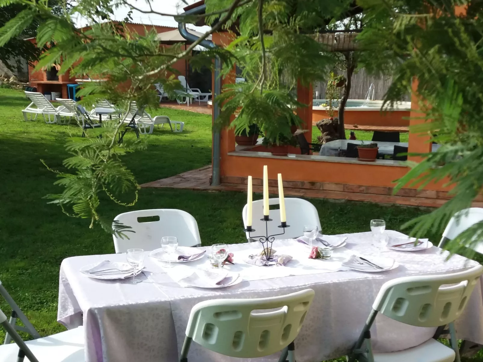 Zimmer für 3 Personen - Draußen