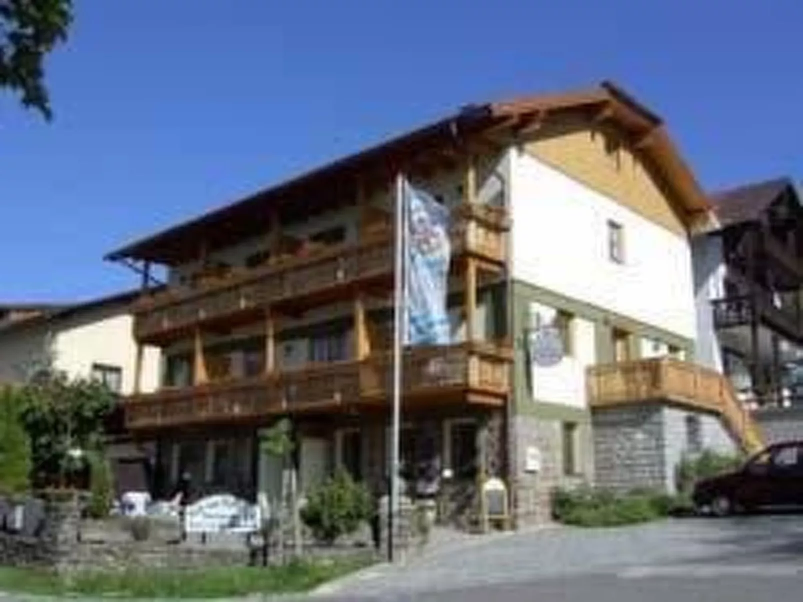 Zur Alten Schmiede - Outside