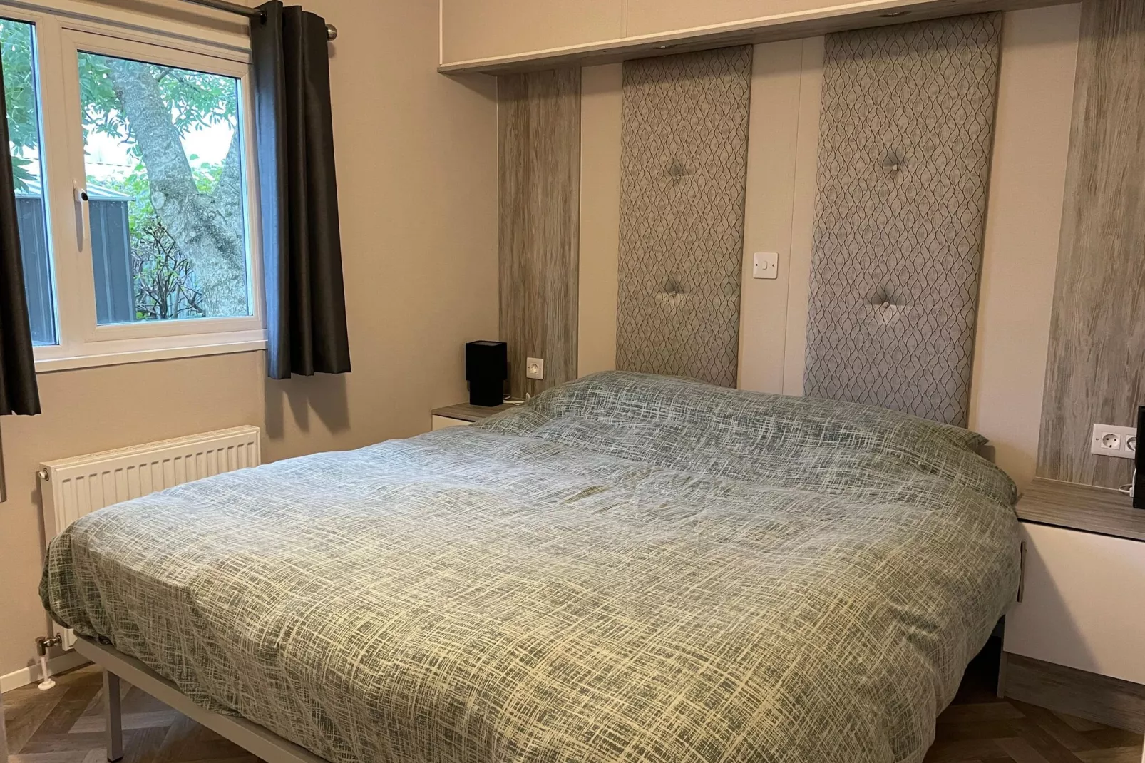 Recreatiepark Wiringherlant - Wiringher Chalet 71-Bedroom