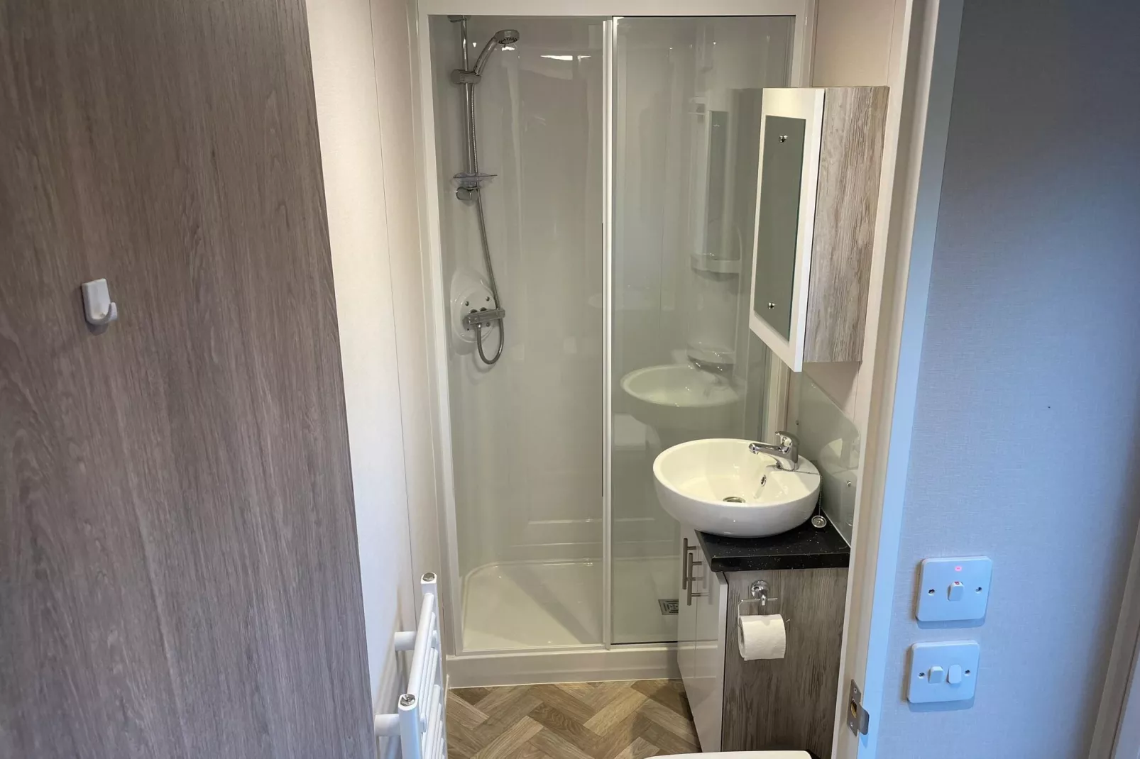 Recreatiepark Wiringherlant - Wiringher Chalet 71-Bathroom